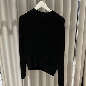 Aritzia Wilfred Knit Crew